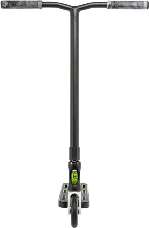 MGP VX ORIGIN PRO STUNTSTEP FADED IN ZWART EN GROEN